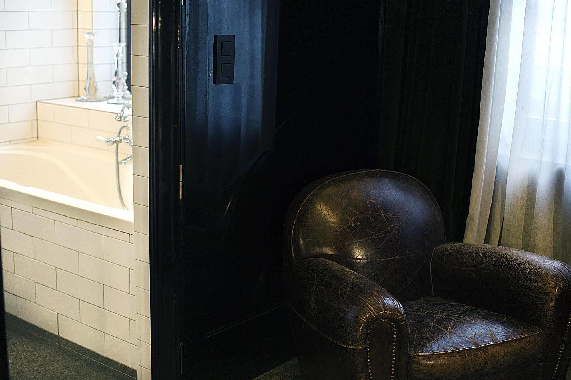 Hotel Les Nuits Antwerp Exterior photo
